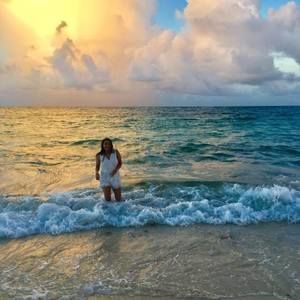 Meet your Posher, Wendy